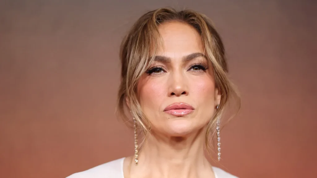 Jennifer Lopez Cancels Summer Tour to Spend Time with Family