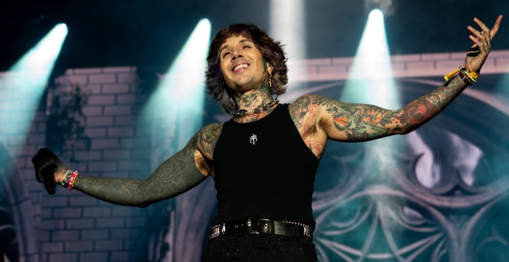 Oli Sykes Discusses Bring Me The Horizon’s Split with Jordan Fish