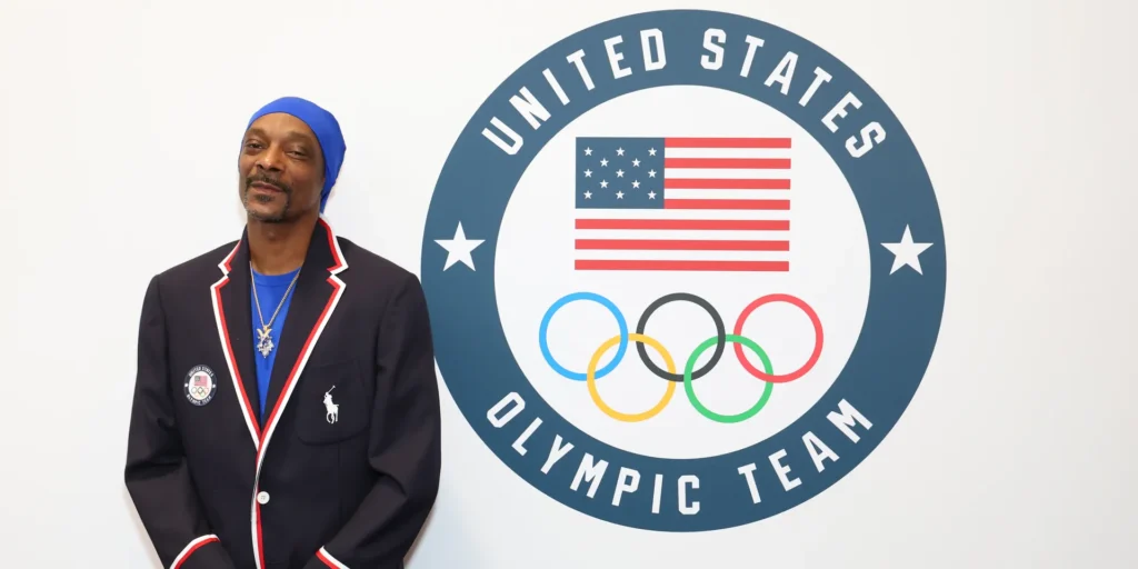 Snoop Dogg to Be Olympic Torchbearer in Paris 2024