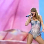 Taylor Swift Faces Piano Glitch and Rain, Turns Wembley into a Magical “Champagne Problems” Moment