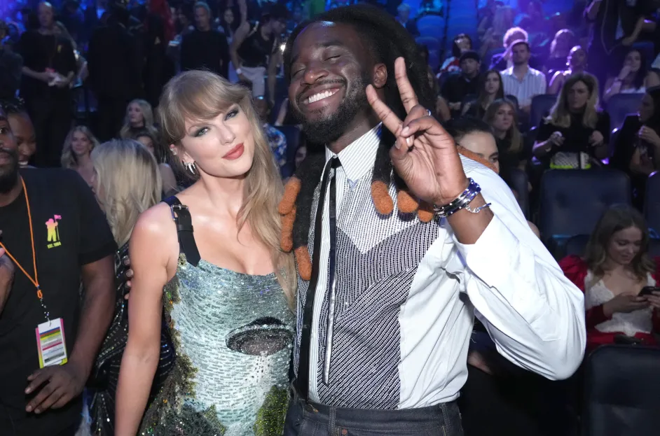 Shaboozey Confirms He’s a “Big Swiftie” After Meeting Taylor Swift at VMAs