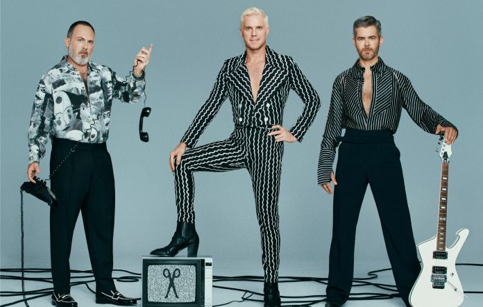 Scissor Sisters Announce 2025 UK Tour to Celebrate 20 Years of Debut Album